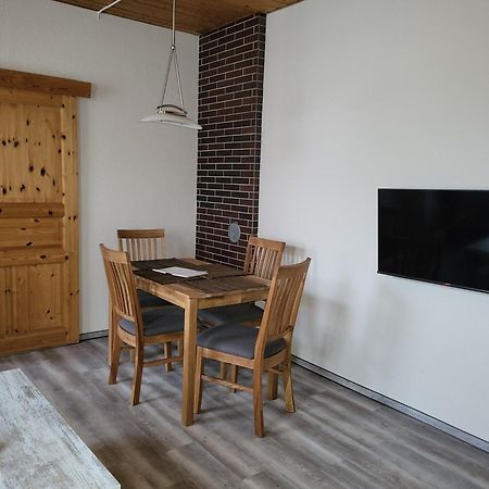 קוטבוס City Appartement Mit Garten, Zentral Und Trotzdem Ruhig מראה חיצוני תמונה
